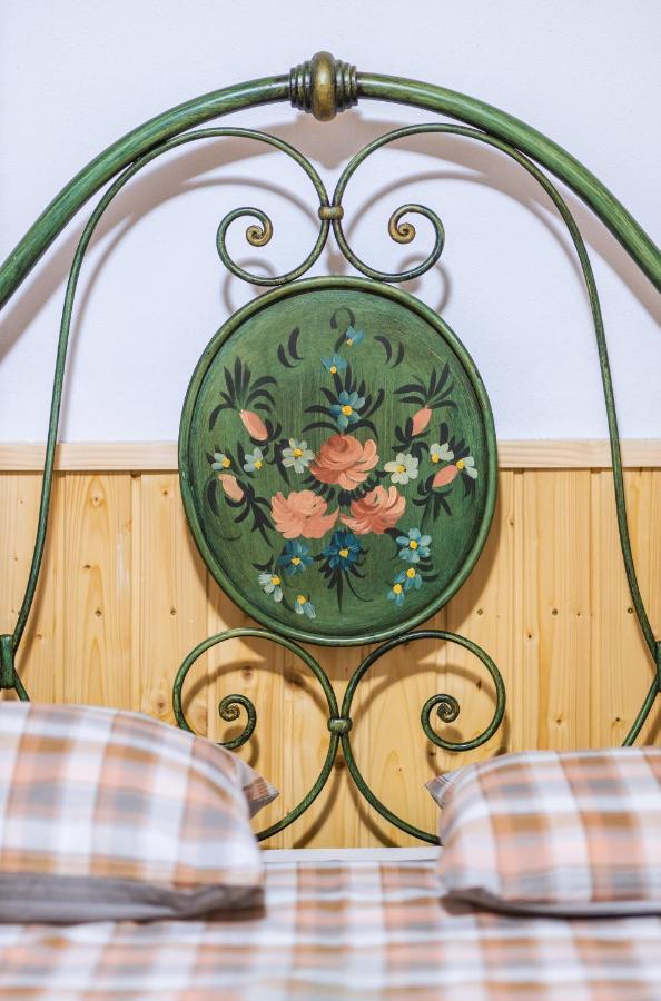 Chalet Giuel Barcut Экстерьер фото
